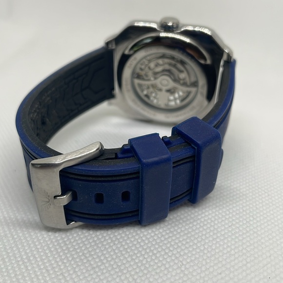 Men’s Silver Skeleton Mechanical Watch - Picture 7 of 9